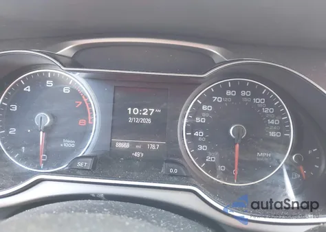 2013 Audi A4 2.0T Premium z USA, uszkodzony, nr VIN WAUFFAFL1DN005438